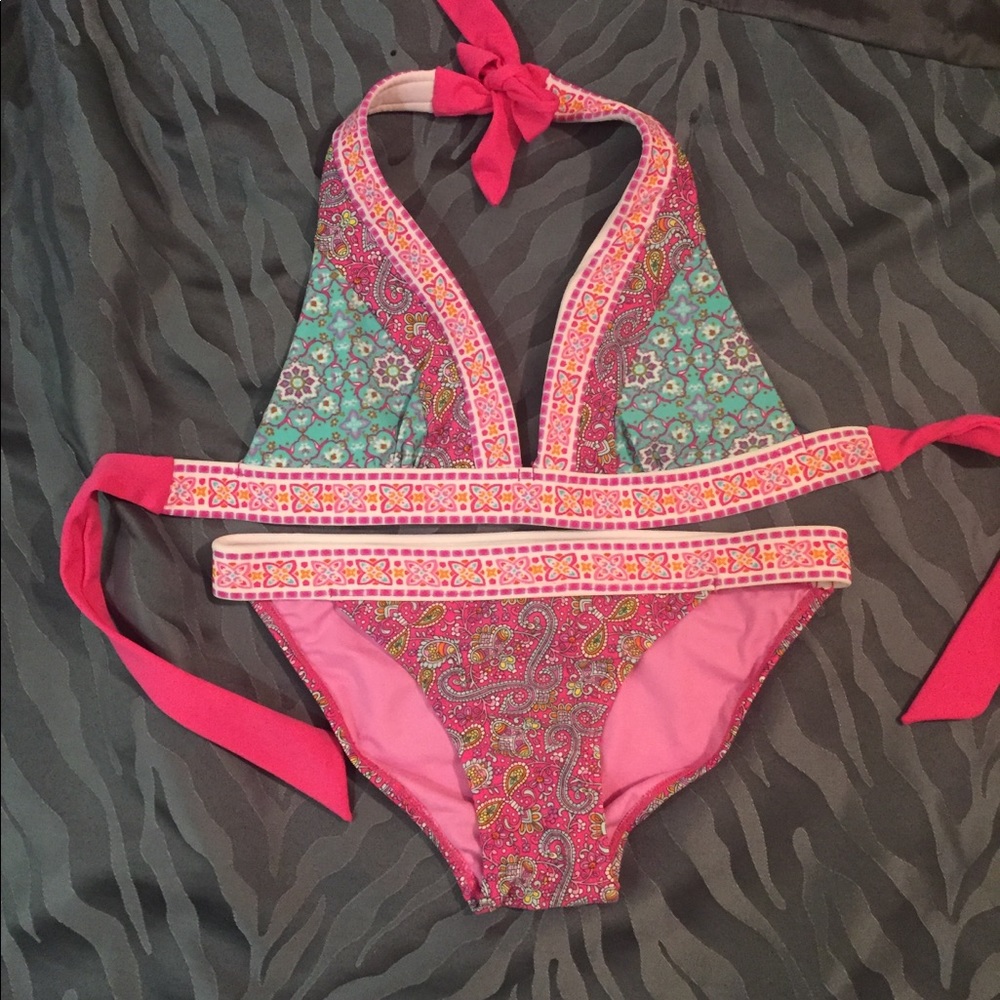 Xhilaration bikini set size M